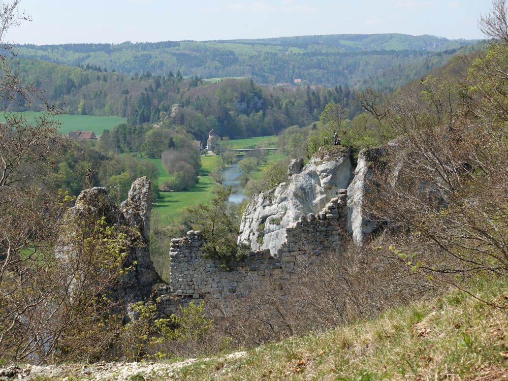 Gebrochen Gutenstein und Blick auf Dietfurt