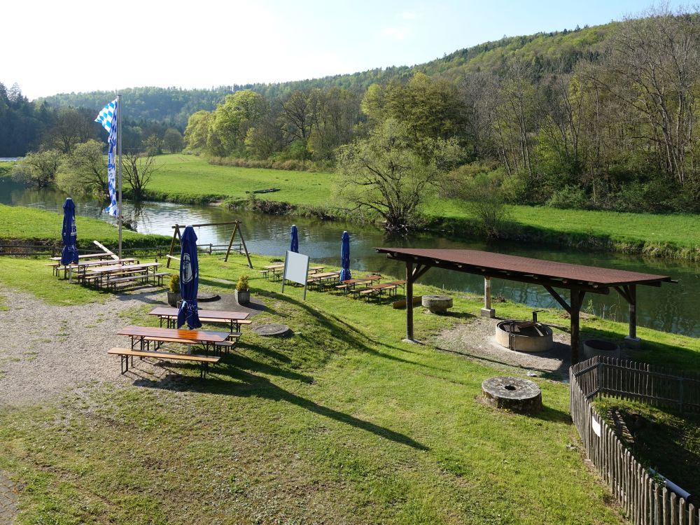 Terrasse unterhalb der Mühle