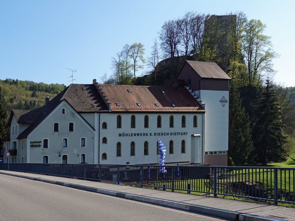 Mühle und Burgruine in Dietfurt