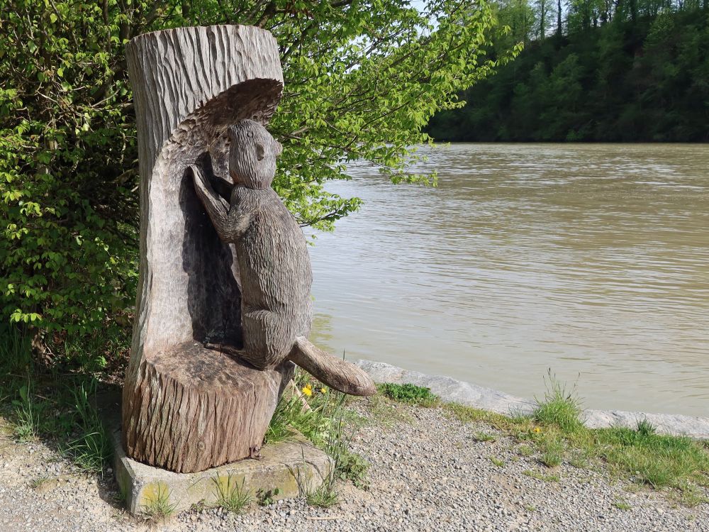Marderstatue