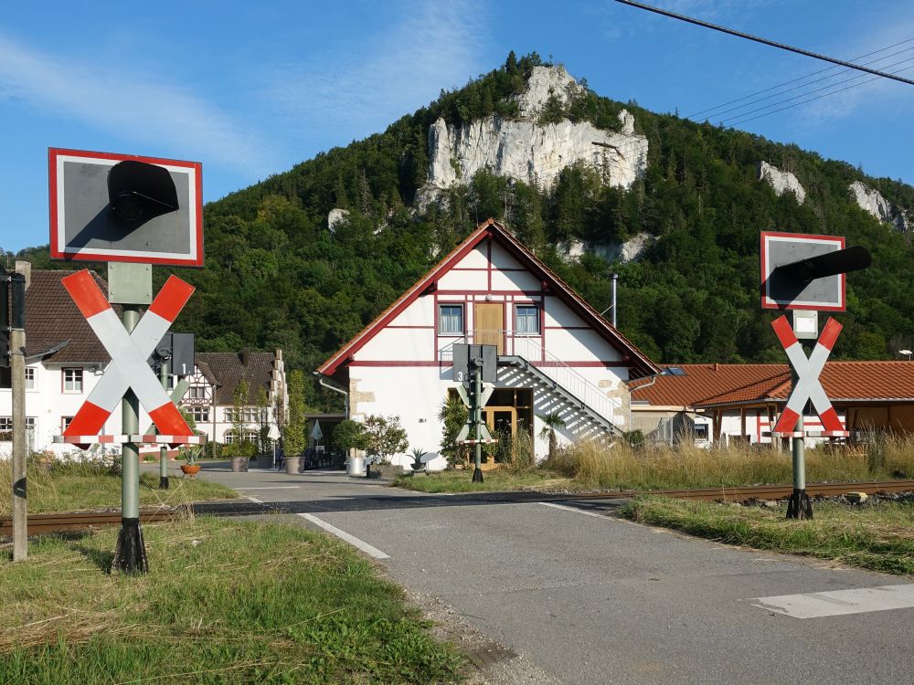 Fachfelsen über Talhof