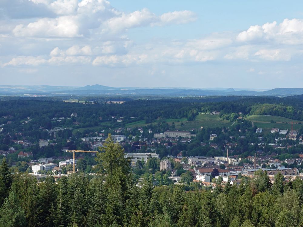 Winterthur und Hegauberge am Horizont