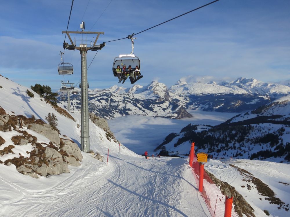 Sessellift überm Muotatal