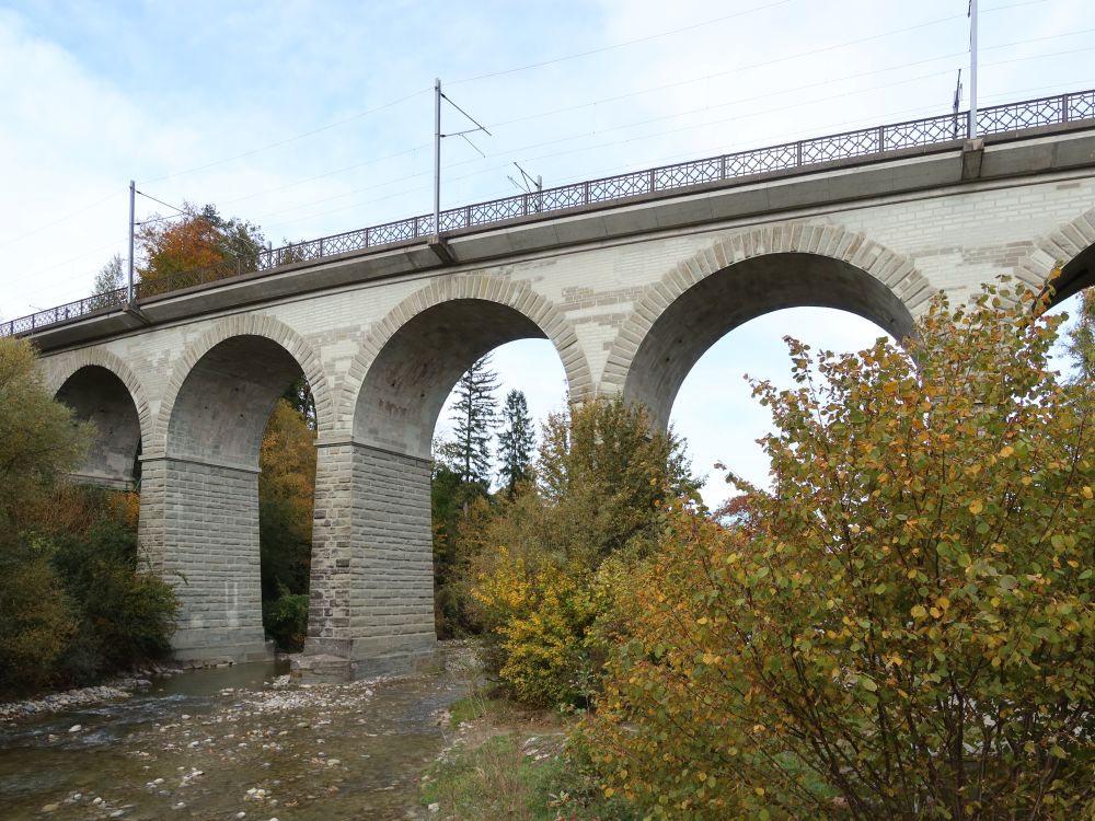 Eisenbahnbrücke