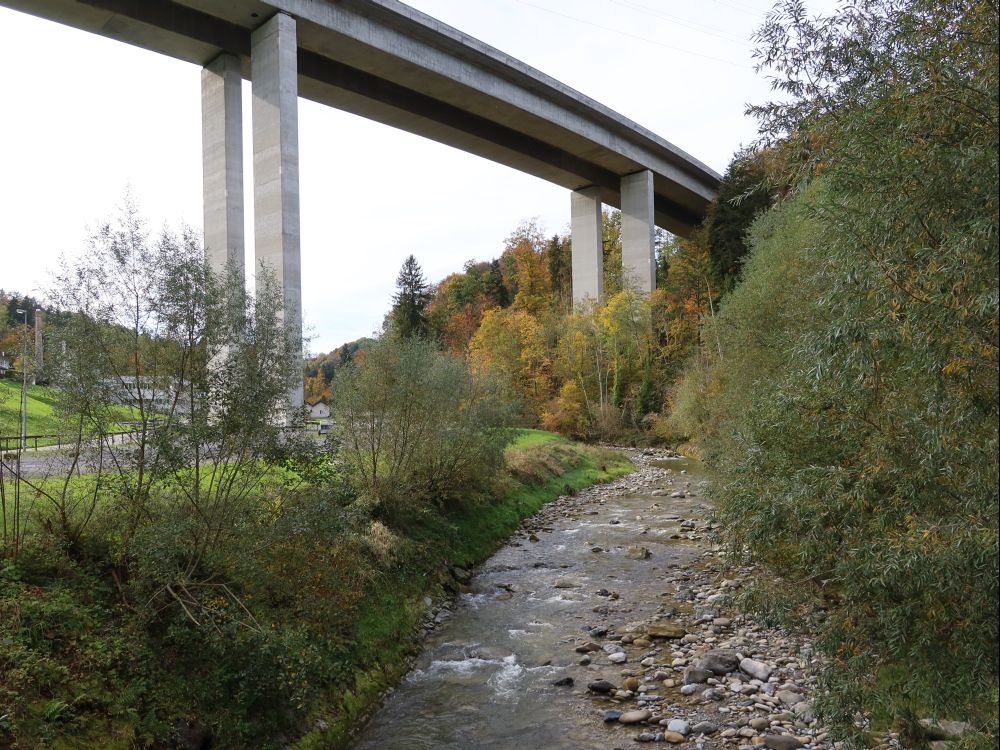 Autobahn über der Goldach