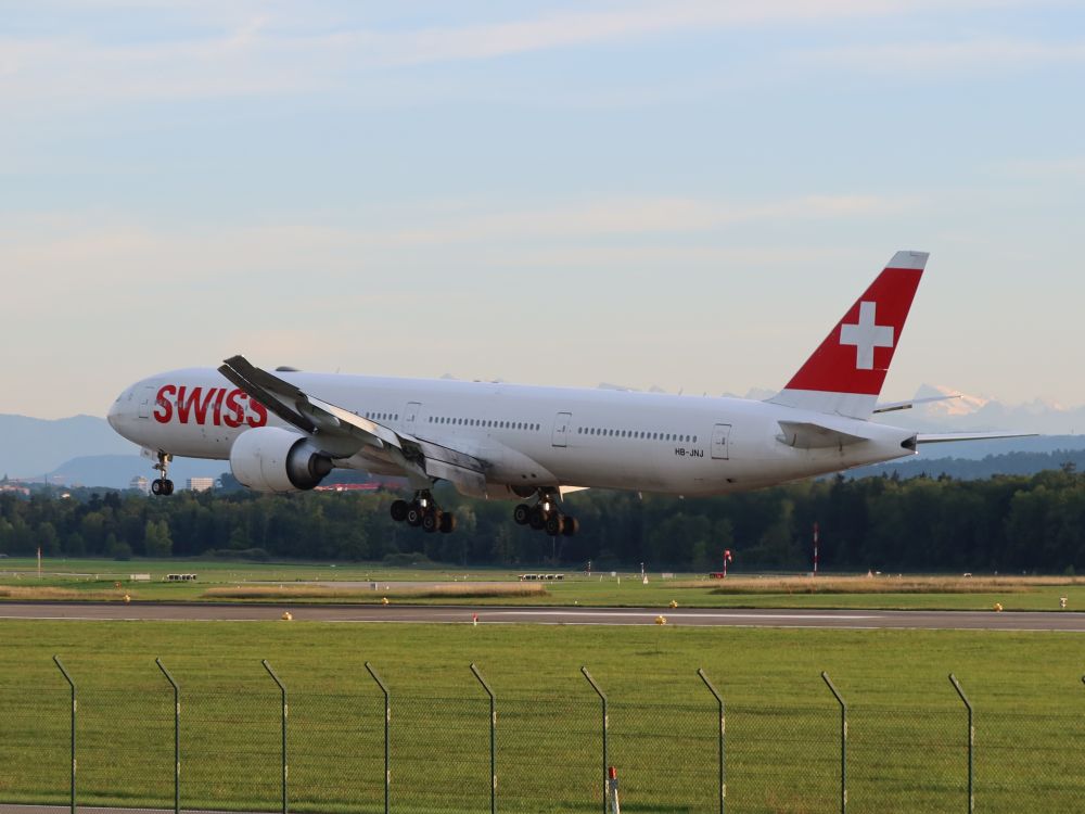 Flugzeug bei der Landung