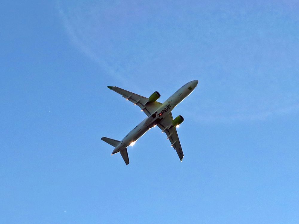 Flugzeug