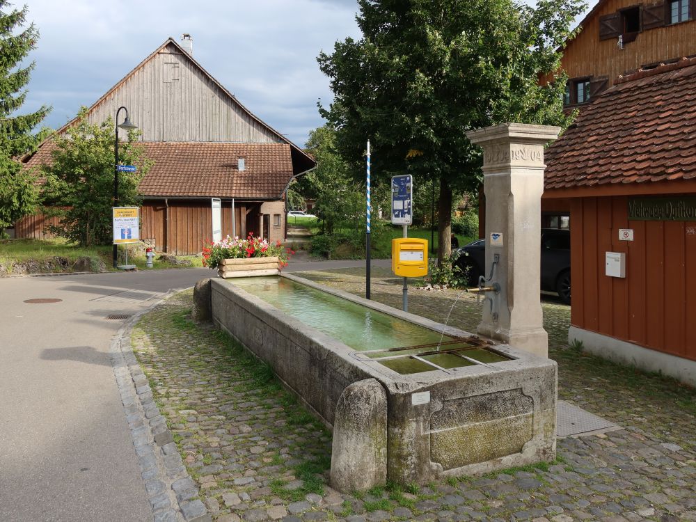 Dorfbrunnen