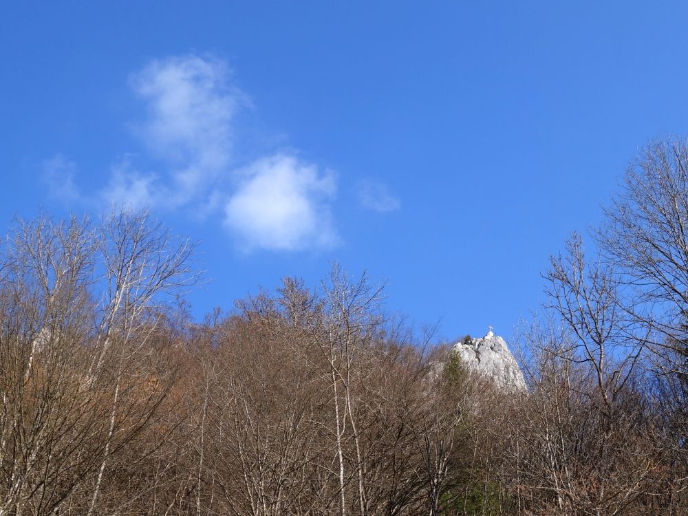 Korneliusfels mit Gipfelkreuz