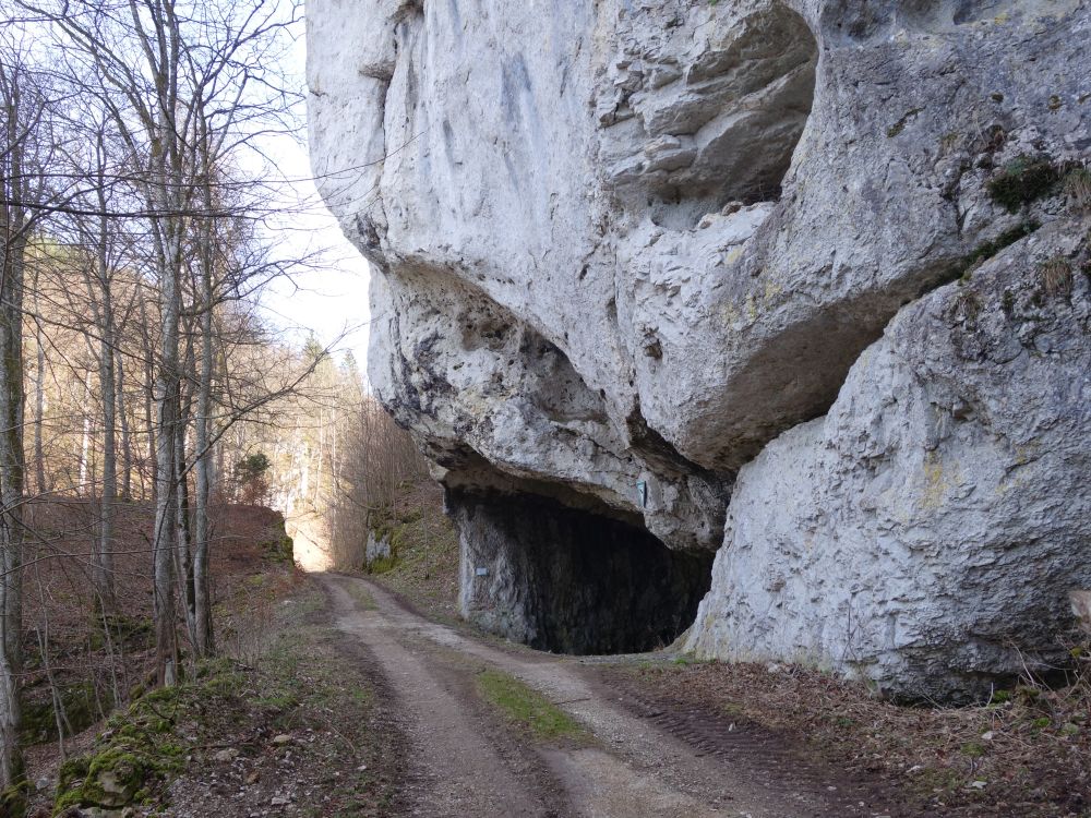 Hohler Felsen