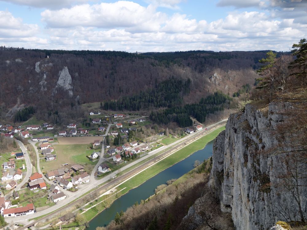 Hausen im Tal