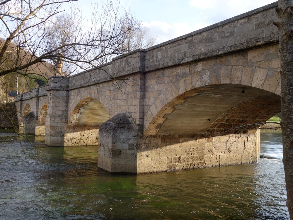 Donaubrcke bei Hausen im Tal