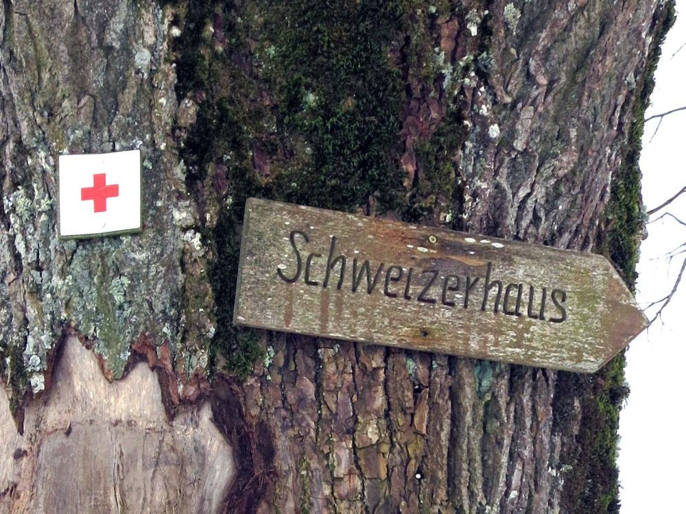 Wegweiser zum Schweizerhaus