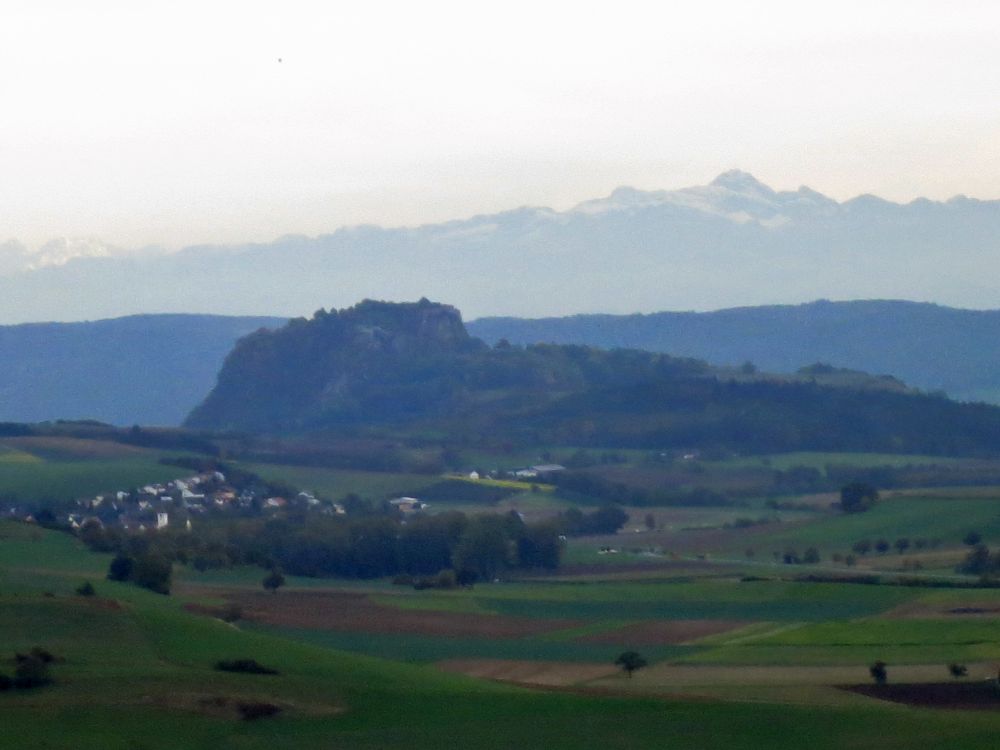 Hohentwiel und Säntis