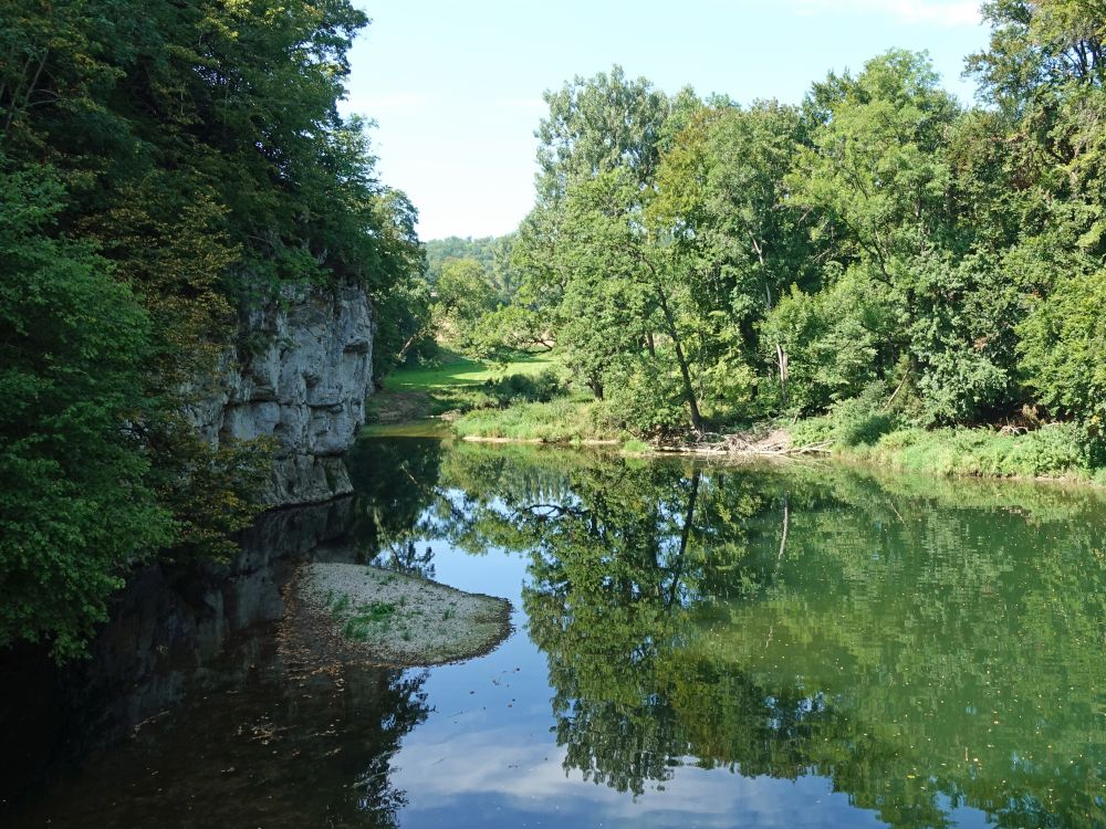 Donau unter der Teufelsbrücke