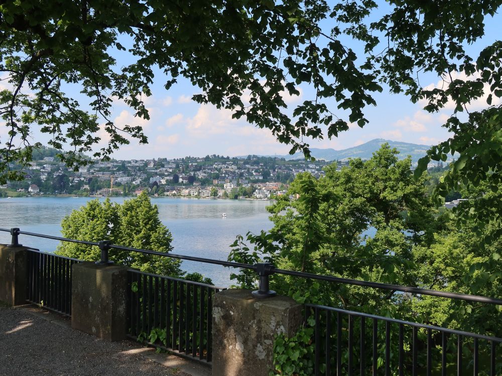 Blick vom Schlossberg Richtung Kempraten