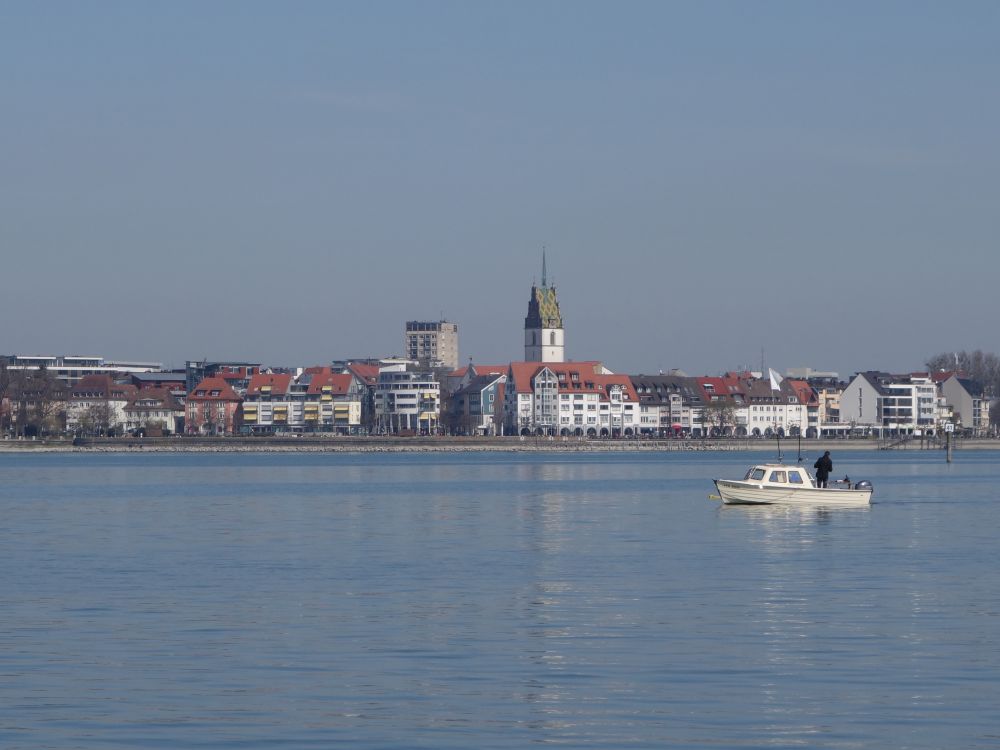 Fischerboot vor Friedichshafen