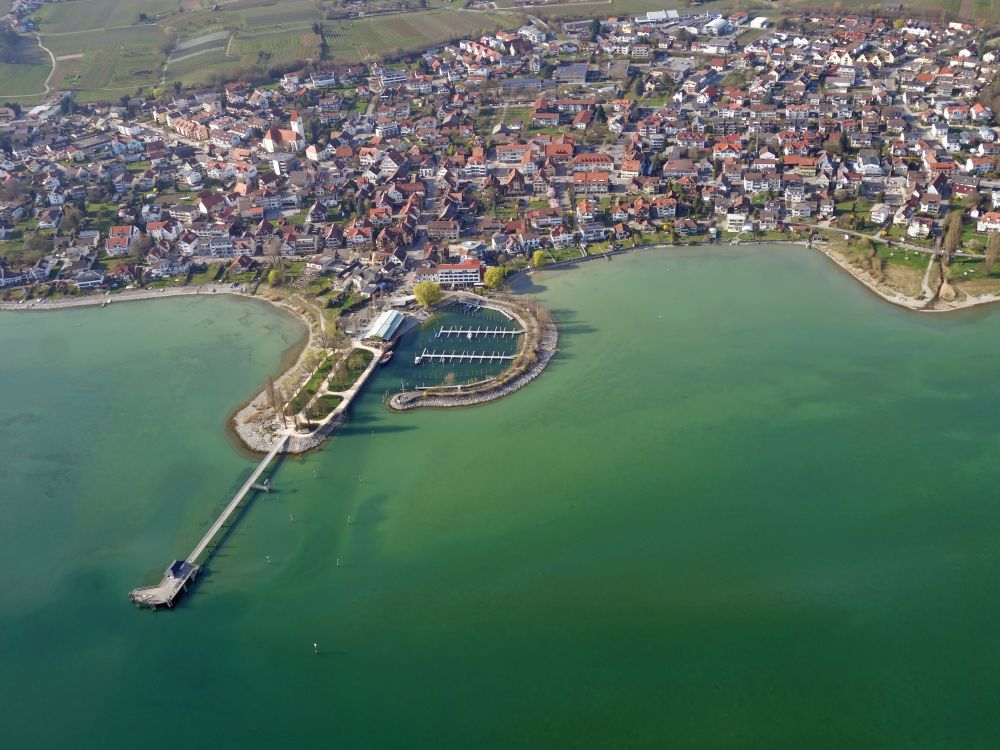 Immenstaad mit Hafen