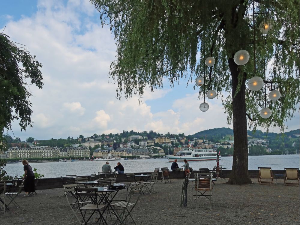 Biergarten auf dem Inseli