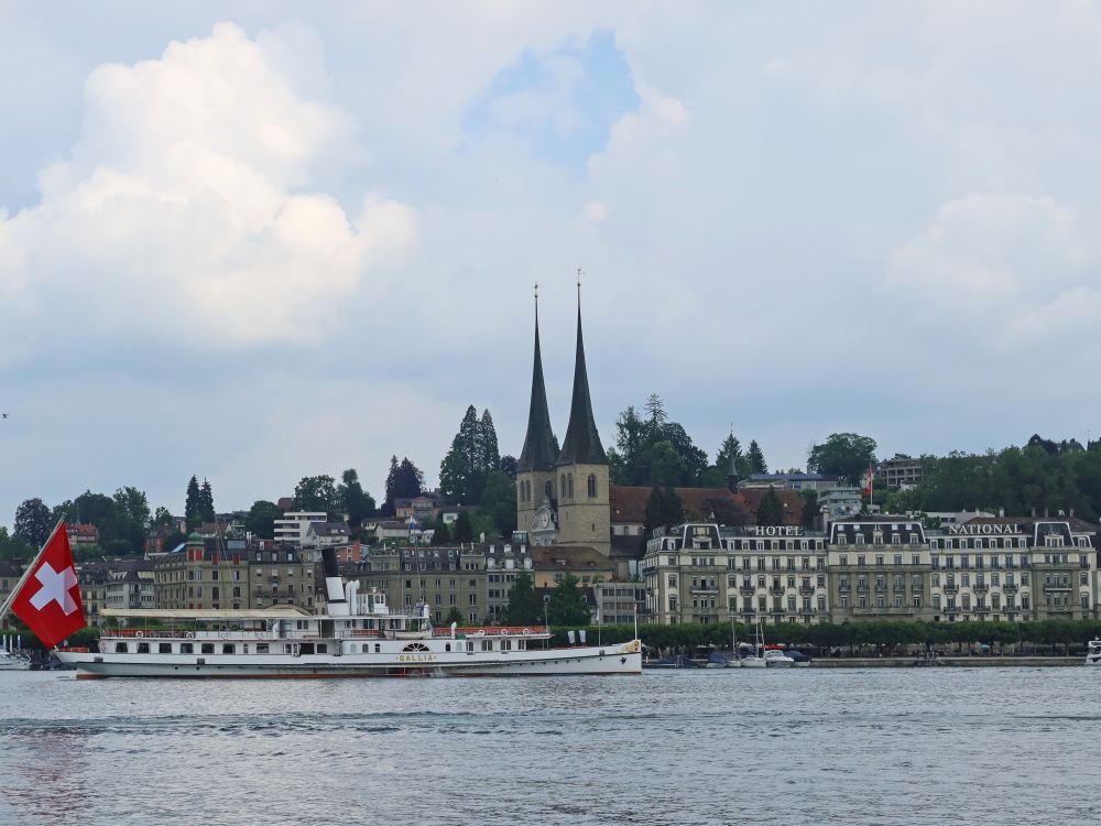 Gallia und Hofkirche St. Leodegar