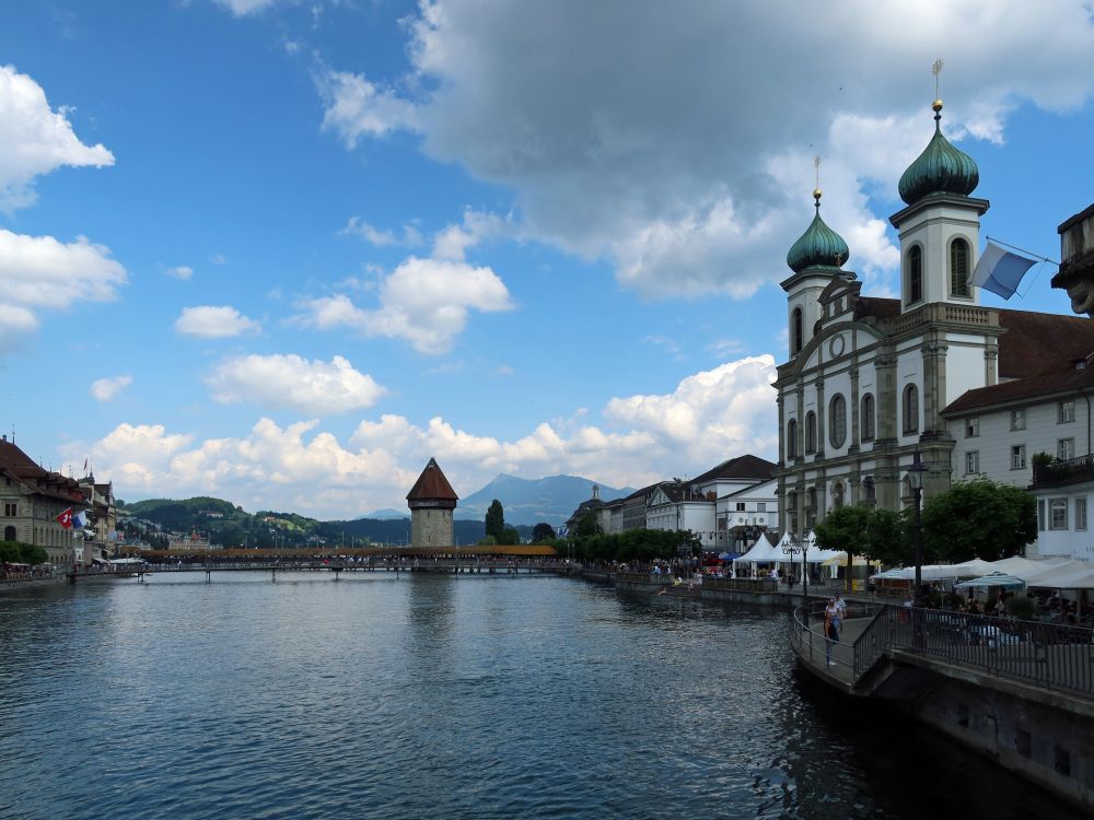 Wasserturm, Rigi und Jesutienkirche