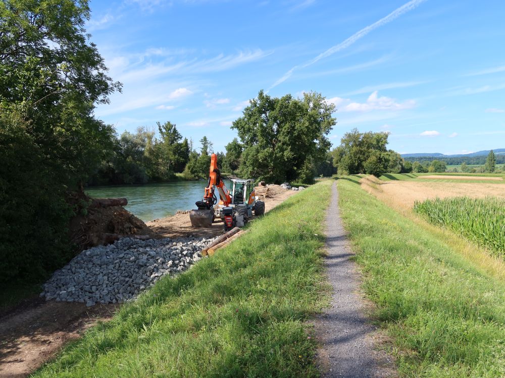 Baustelle am Reussufer