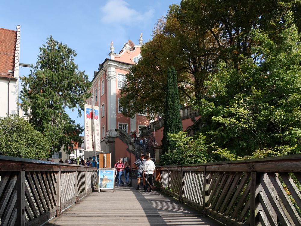 Eingangsbereich vor der Meersburg