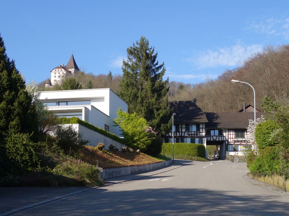 Schlossgasse mit Blick zum Schloss