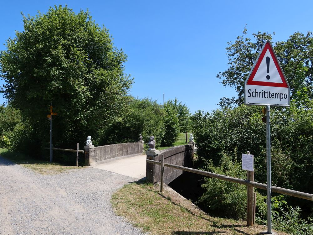 Brücke über die Jonen