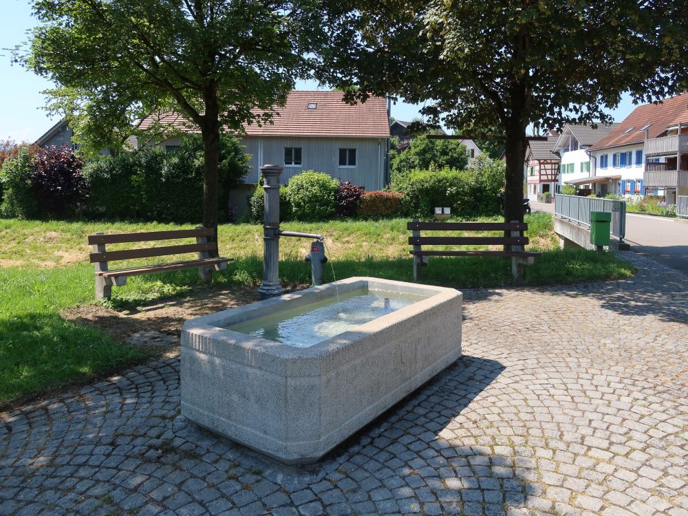 Brunnen