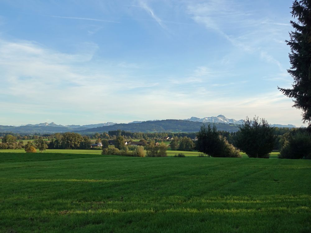 Kamor und Hoher Kasten (li.) und Säntis (re.)