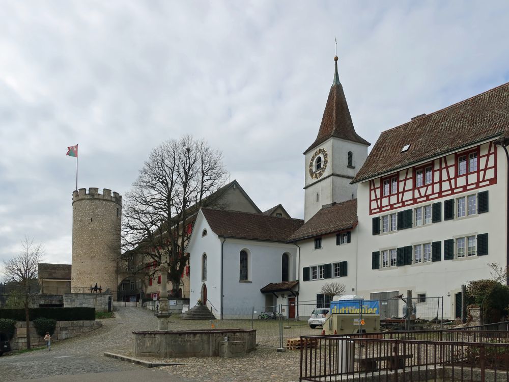 Turm und Kirche