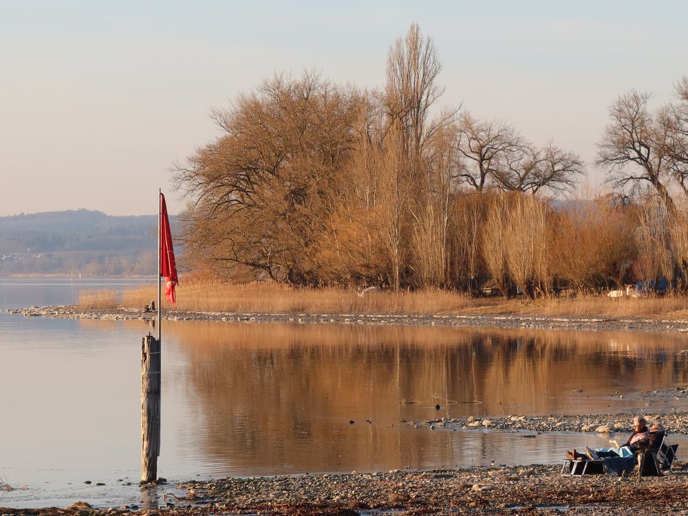 Ufer beim Campingplatz