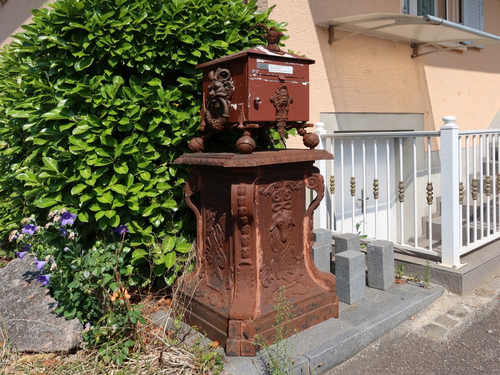 alter Briefkasten