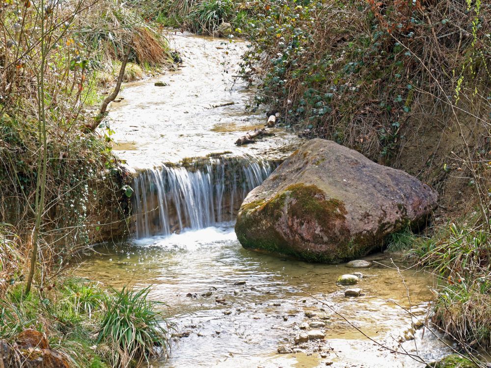 kleiner Wasserfall