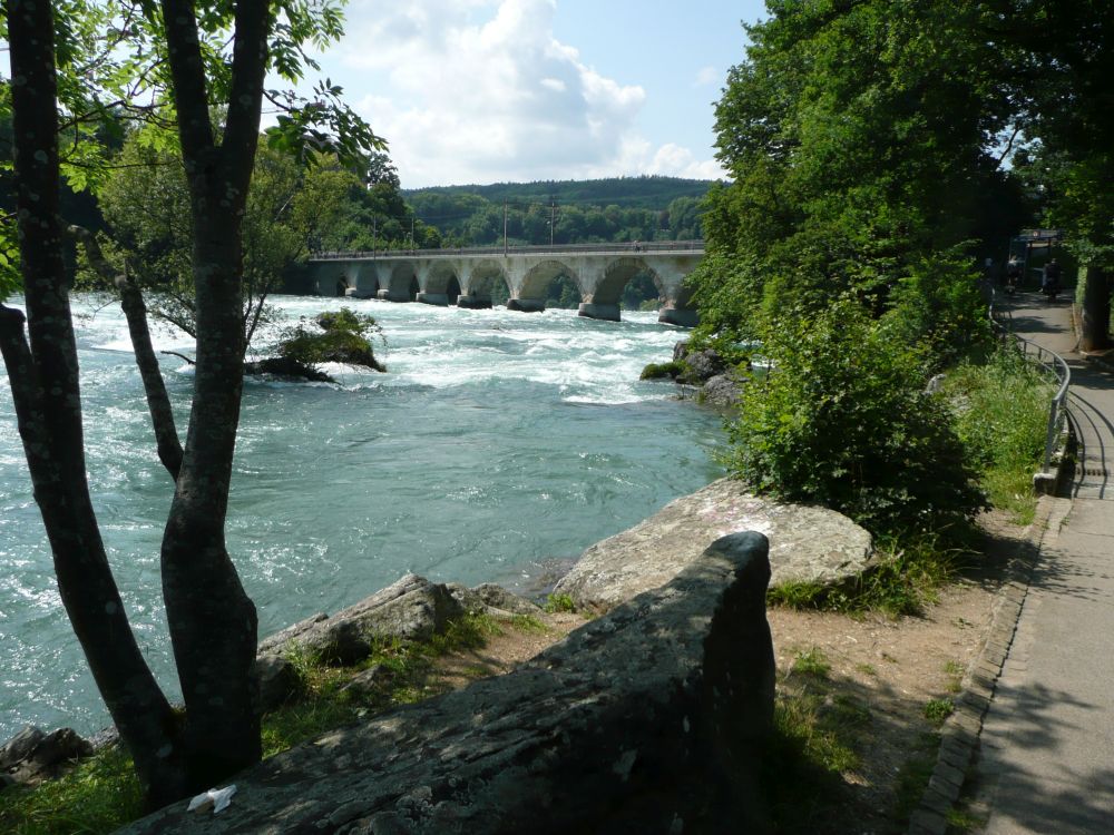 Eisenbahnbrücke oberhalb Rheinfall