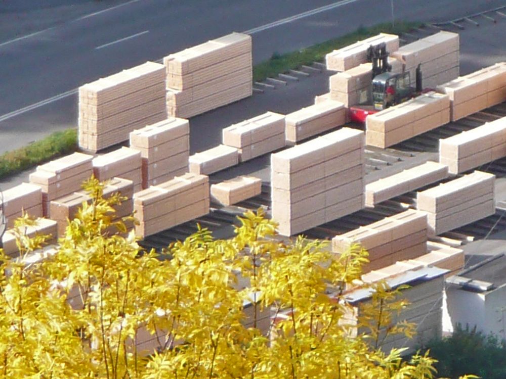 Holzstapel bei Steinbis