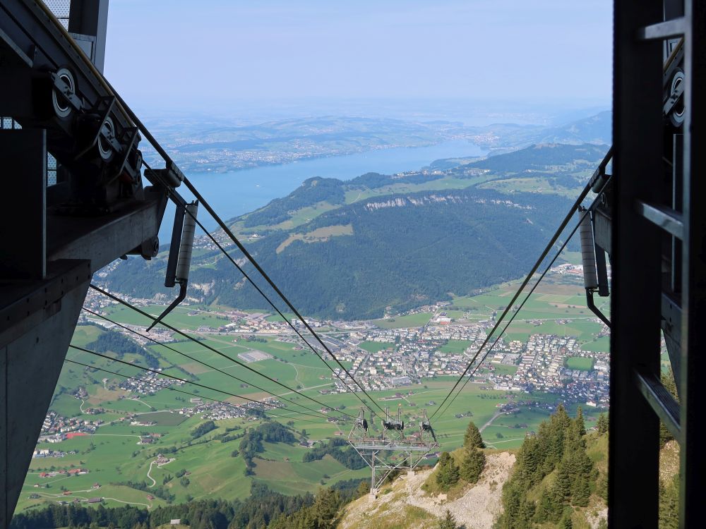 Seilbahntrasse mit Stans und Bürgenstock