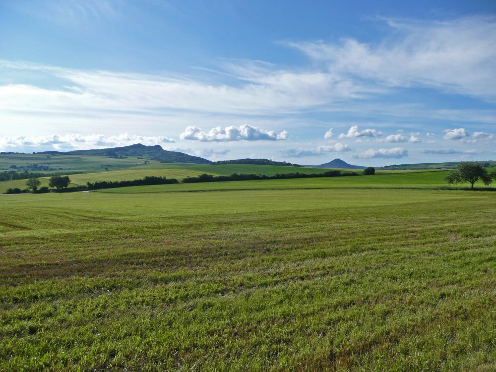 Hohen Stoffeln und Hohenhewen