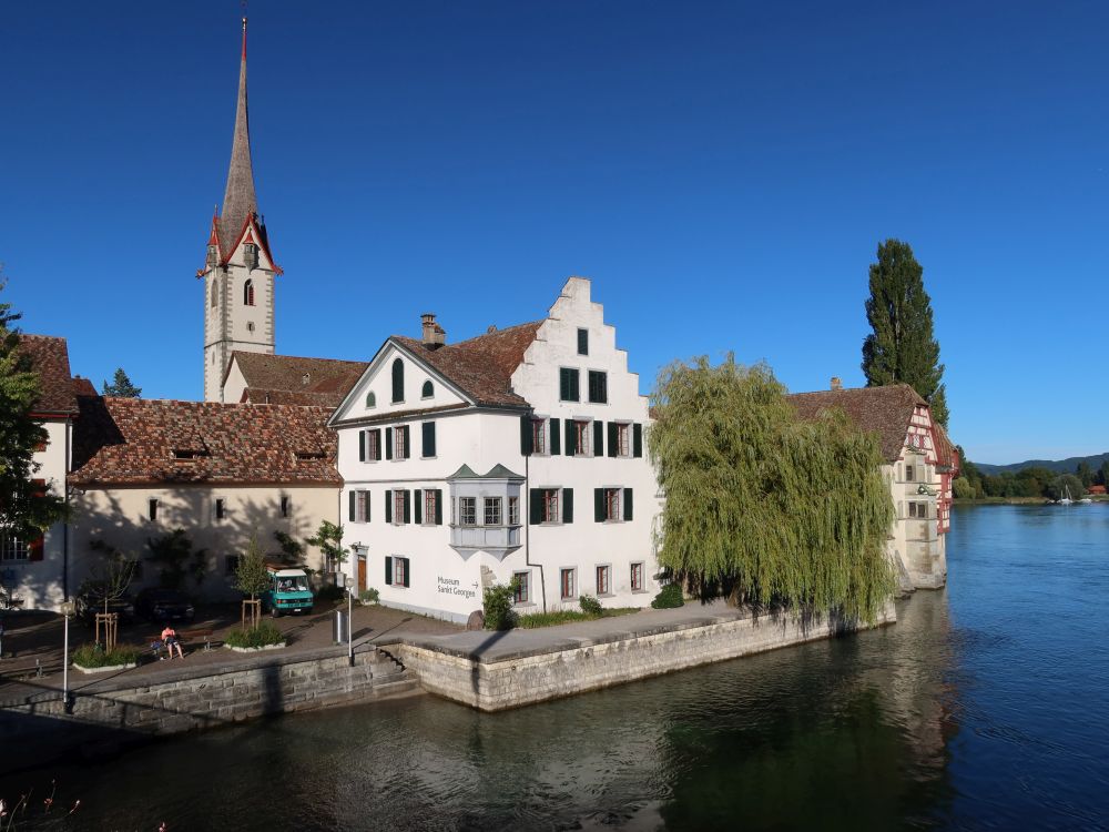 Stadtkirche und Haus Zum Kleeblatt