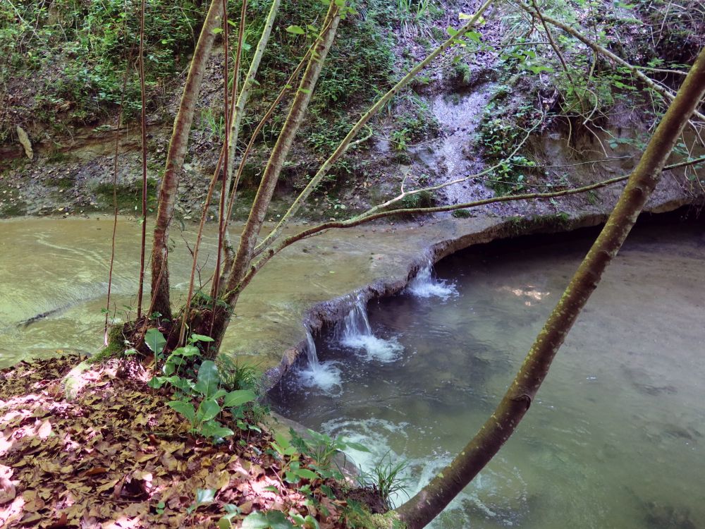 kleiner Wasserfall
