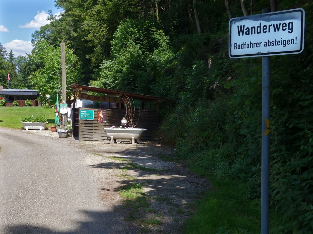 Wanderweg am Campingplatz