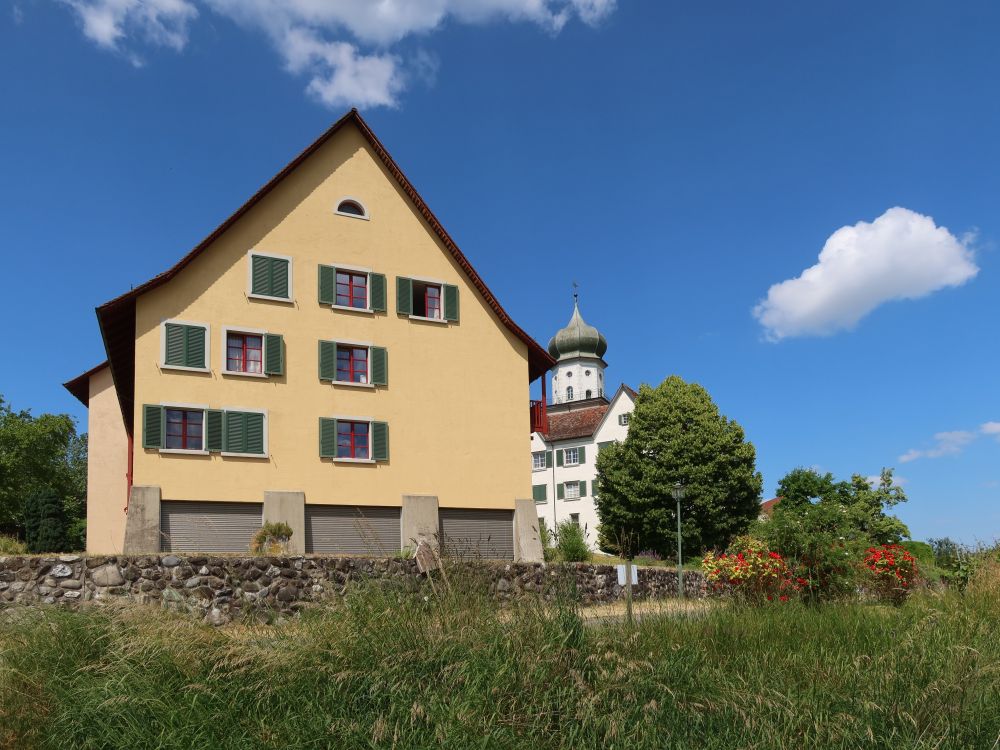 Haus und Schloss von herdern