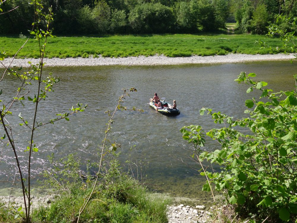 Schlauchboot auf der Thur