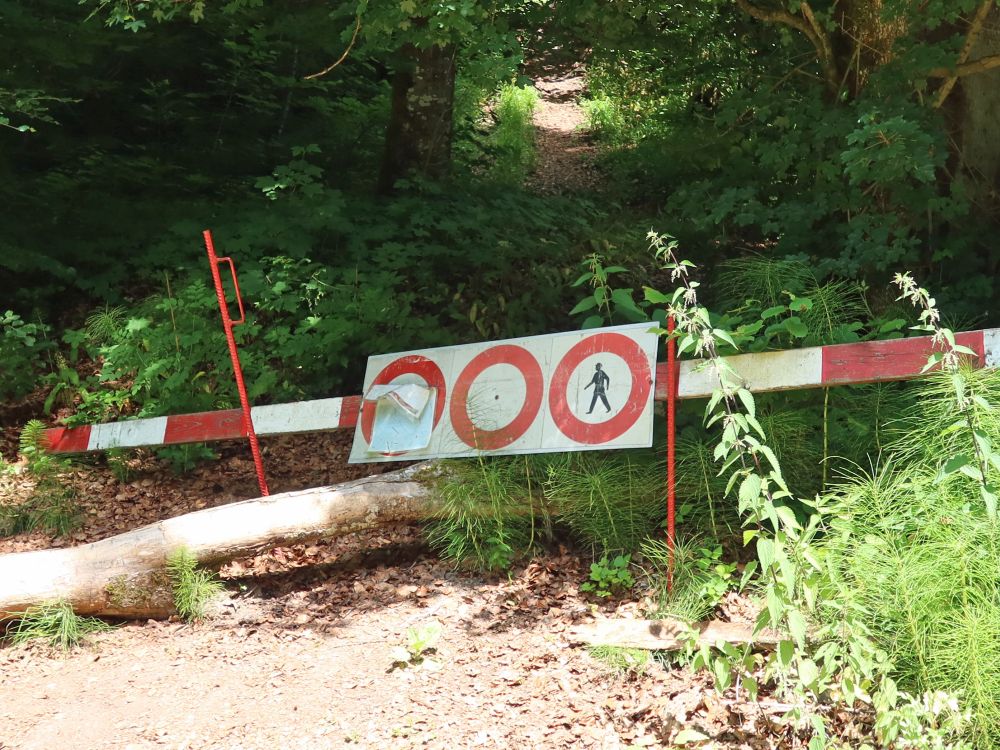 Absperrung