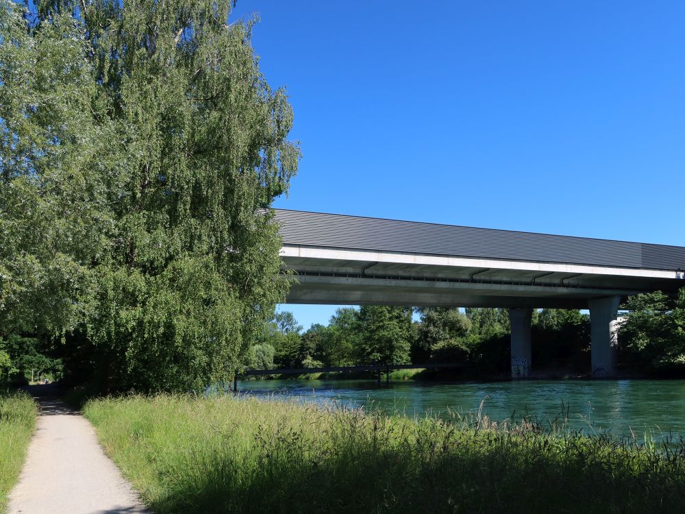 Autobahnbrücke