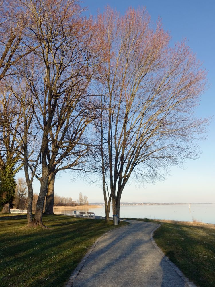 Uferpromenade