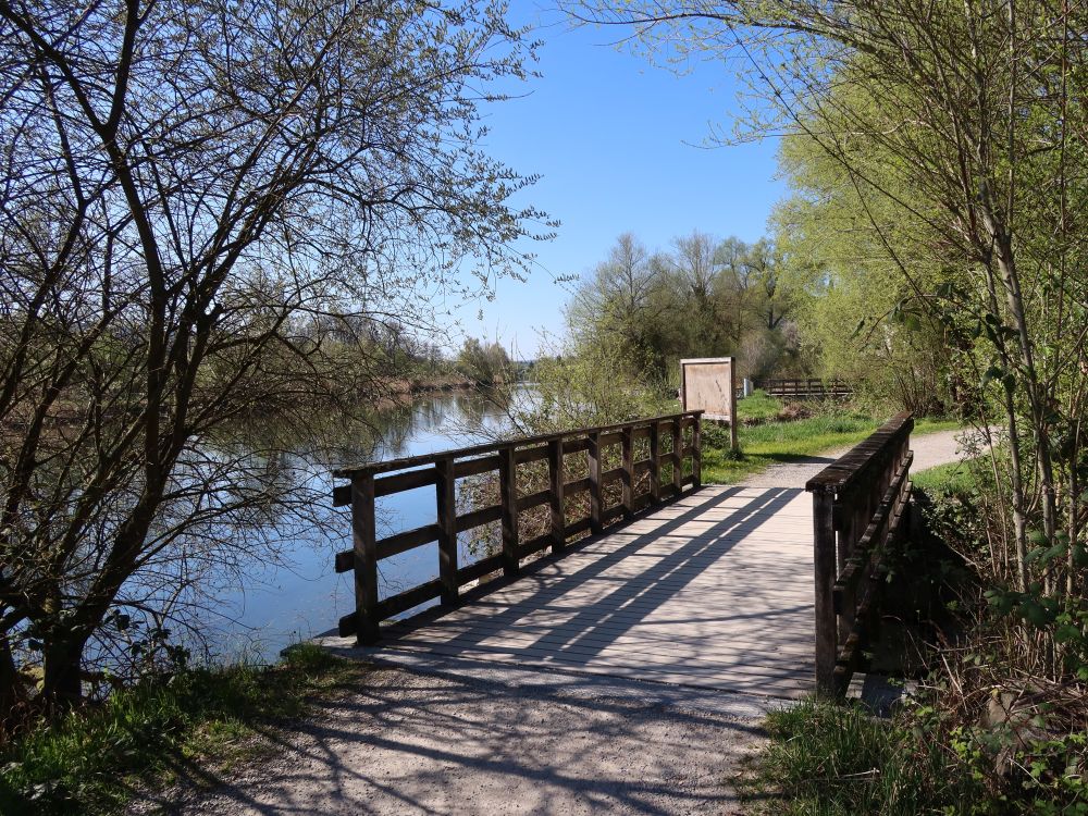 Steg am Binzerliweiher