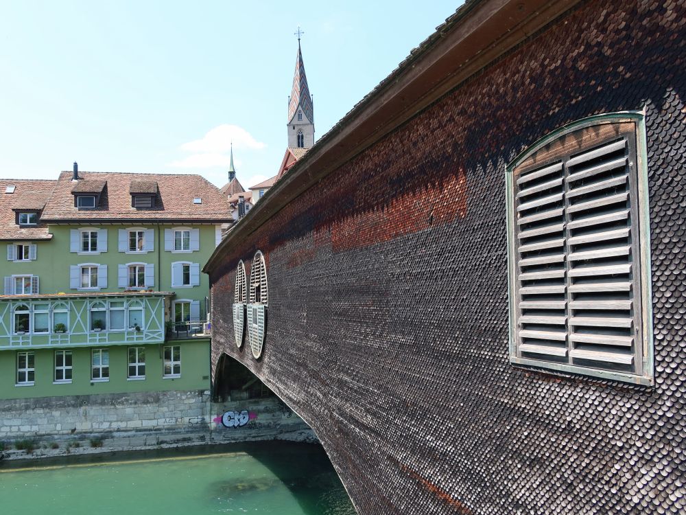 Gedeckte Holzbrücke