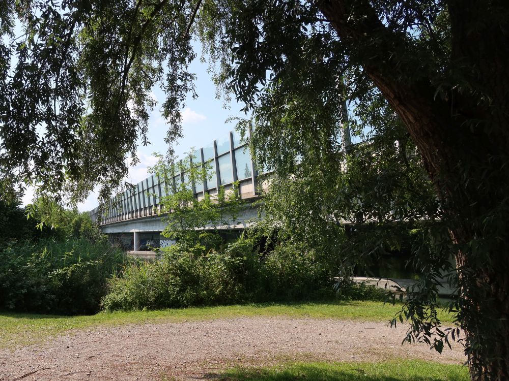Autobahnbrücke